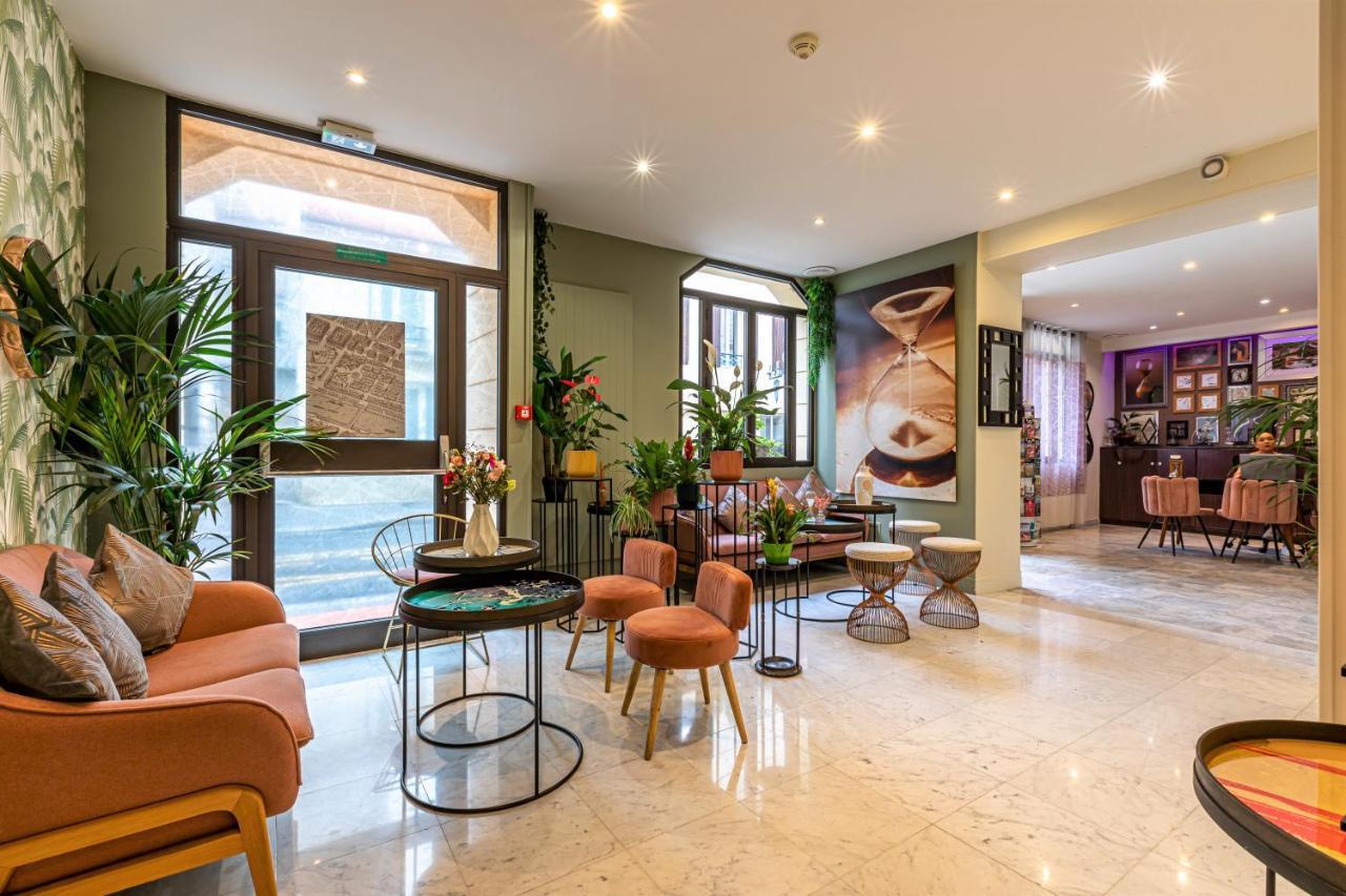 Hotel Ariane Montparnasse By Patrick Hayat Paris Exterior photo